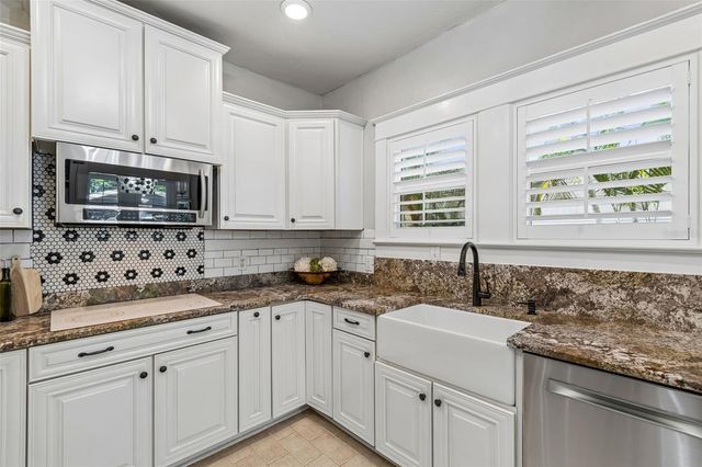 3617 W SANTIAGO STREET, Tampa, FL 33629