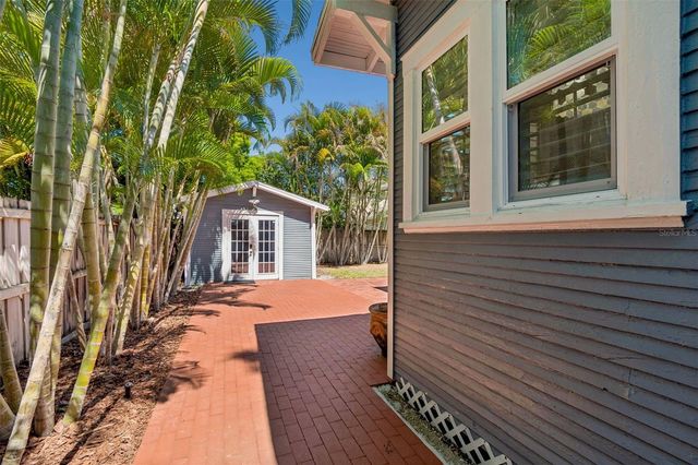 3617 W SANTIAGO STREET, Tampa, FL 33629