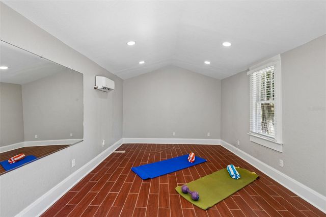 3617 W SANTIAGO STREET, Tampa, FL 33629