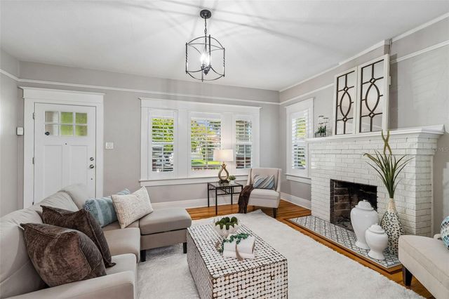 3617 W SANTIAGO STREET, Tampa, FL 33629