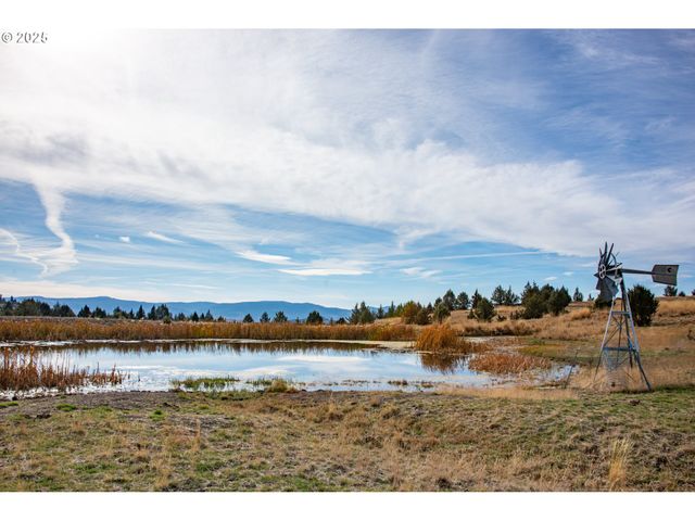 28000 Se PAULINA Hwy, Prineville, OR 97754