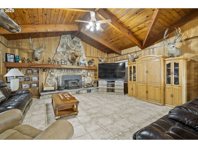 28000 Se PAULINA Hwy, Prineville, OR 97754