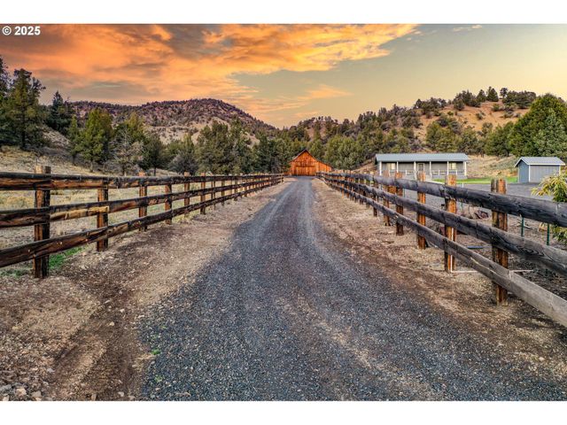 28000 Se PAULINA Hwy, Prineville, OR 97754
