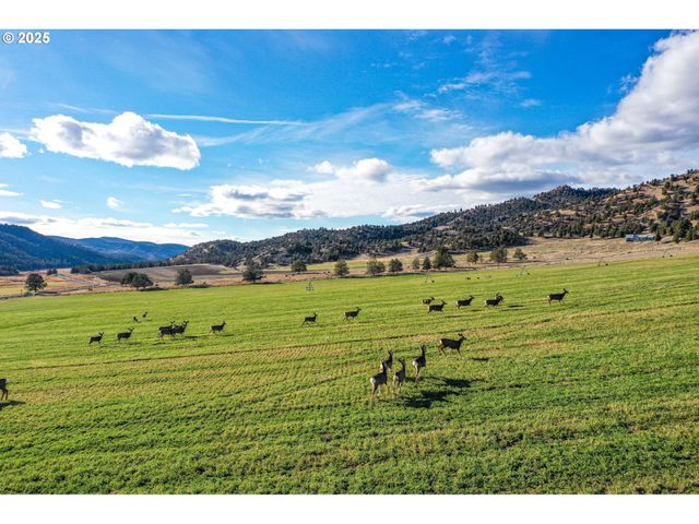 28000 Se PAULINA Hwy, Prineville, OR 97754