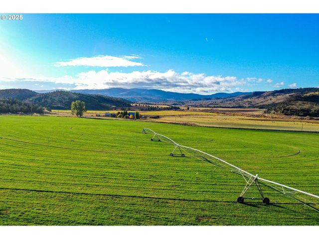 28000 Se PAULINA Hwy, Prineville, OR 97754