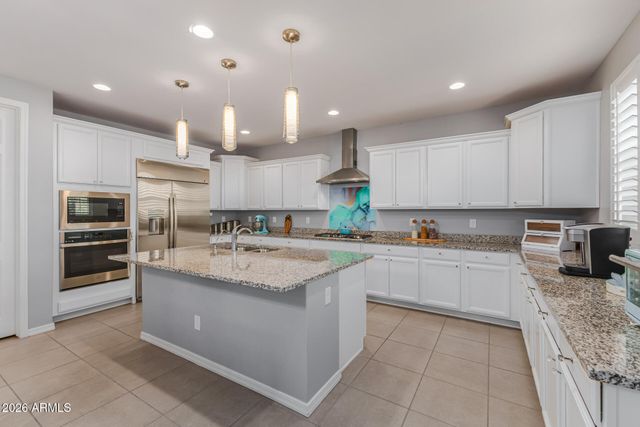 16064 W SOFT WIND Drive, Surprise, AZ 85387