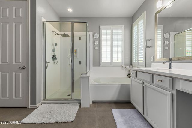 16064 W SOFT WIND Drive, Surprise, AZ 85387