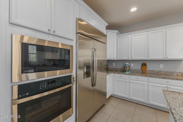 16064 W SOFT WIND Drive, Surprise, AZ 85387