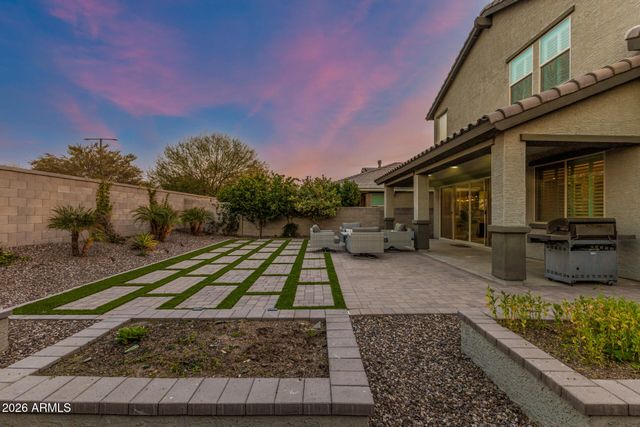 16064 W SOFT WIND Drive, Surprise, AZ 85387