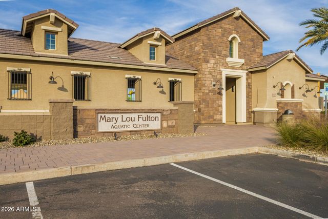 16064 W SOFT WIND Drive, Surprise, AZ 85387