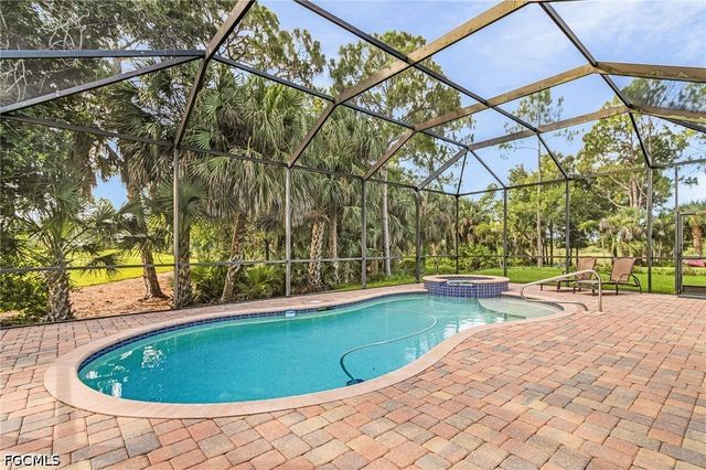9132 Leatherwood LOOP, Lehigh Acres, FL 33936