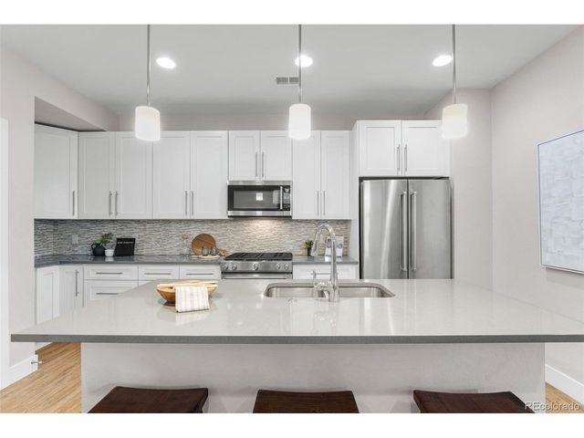 1245 N Utica St 103, Denver, CO 80204