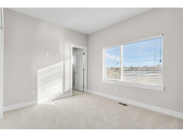 1245 N Utica St 103, Denver, CO 80204