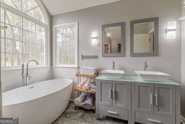 34 Shady Oak Court, Dallas, GA 30157