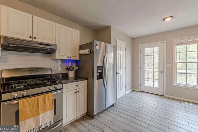 34 Shady Oak Court, Dallas, GA 30157