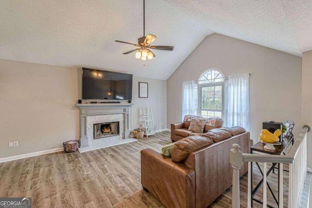 34 Shady Oak Court, Dallas, GA 30157