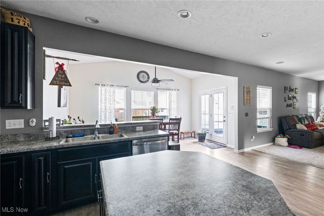 1997 Spruce Lane, Painesville, OH 44077