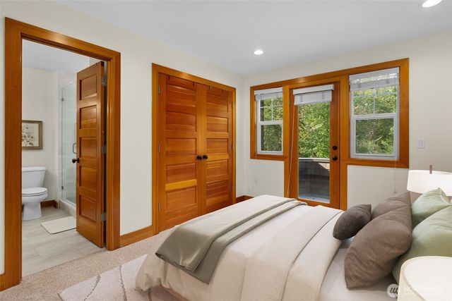 26415 SE Old Black Nugget Road, Issaquah, WA 98029