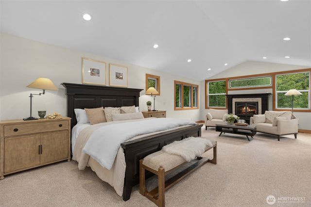 26415 SE Old Black Nugget Road, Issaquah, WA 98029
