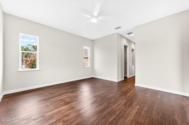 760 Starland Street SE, Palm Bay, FL 32909