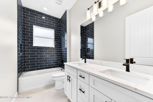 760 Starland Street SE, Palm Bay, FL 32909