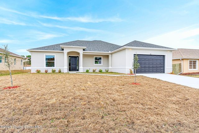 760 Starland Street SE, Palm Bay, FL 32909