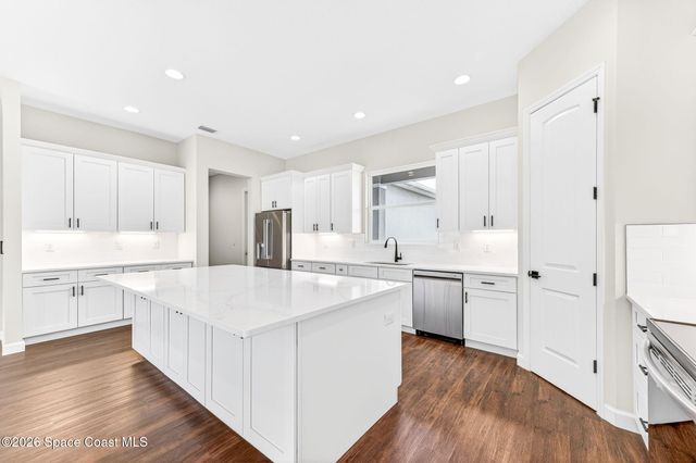 760 Starland Street SE, Palm Bay, FL 32909