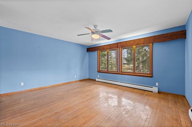 6208 Dora Boulevard, Independence, OH 44131