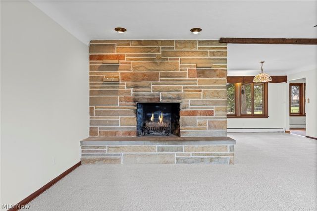 6208 Dora Boulevard, Independence, OH 44131