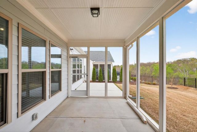 5734 Miravista Way, Hoschton, GA 30548