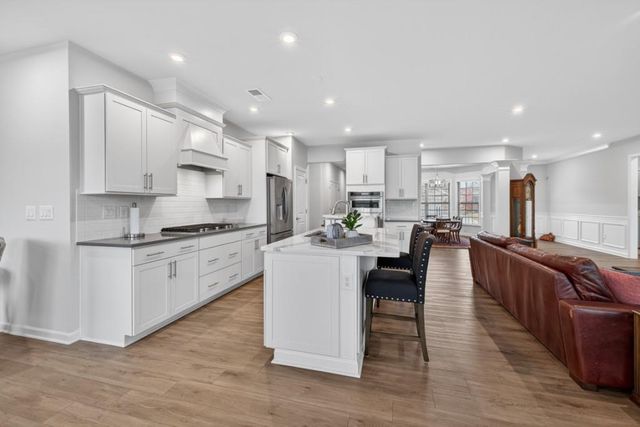 5734 Miravista Way, Hoschton, GA 30548