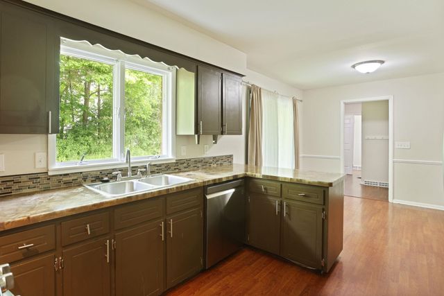 815 Canterbury Drive, Saginaw, MI 48638