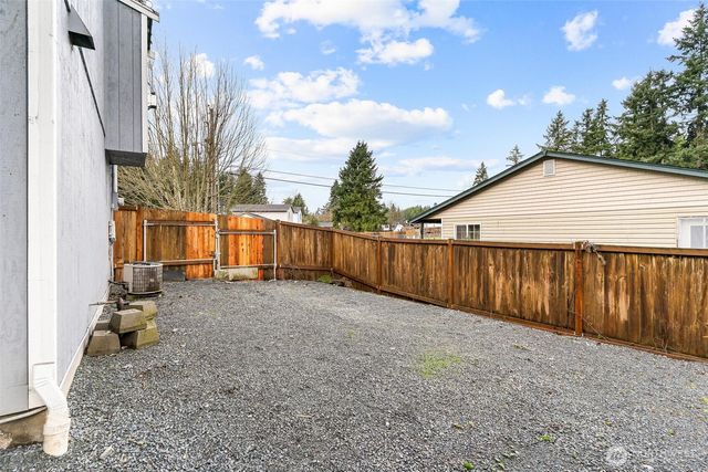 10513 210th Avenue E, Bonney Lake, WA 98391