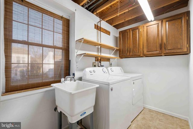 10 SCOTTSBURY CT, Germantown, MD 20876