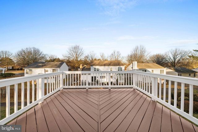 10 SCOTTSBURY CT, Germantown, MD 20876