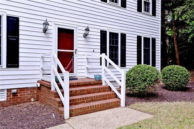 109 Daingerfield RD, Williamsburg, VA 23185