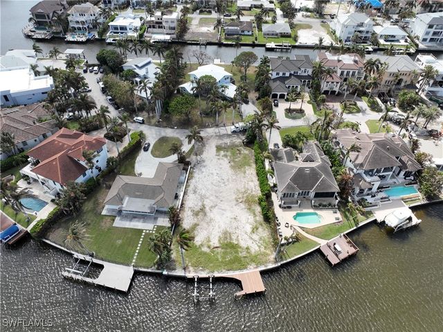 191 Seabreeze AVE, Naples, FL 34108