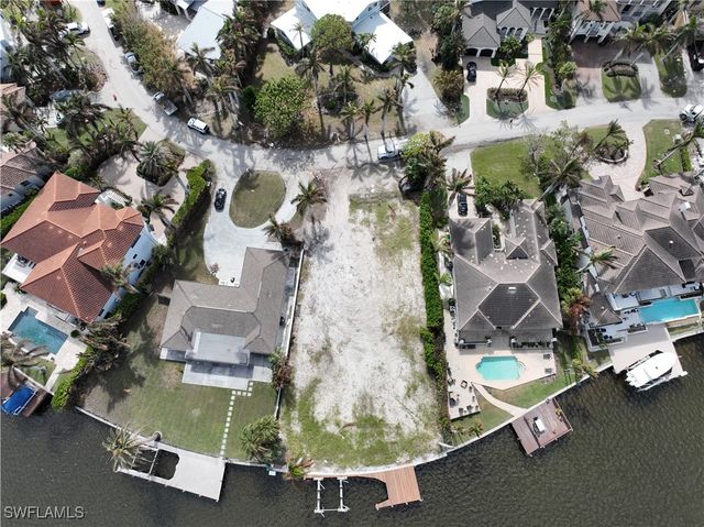 191 Seabreeze AVE, Naples, FL 34108