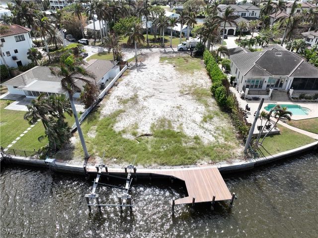 191 Seabreeze AVE, Naples, FL 34108