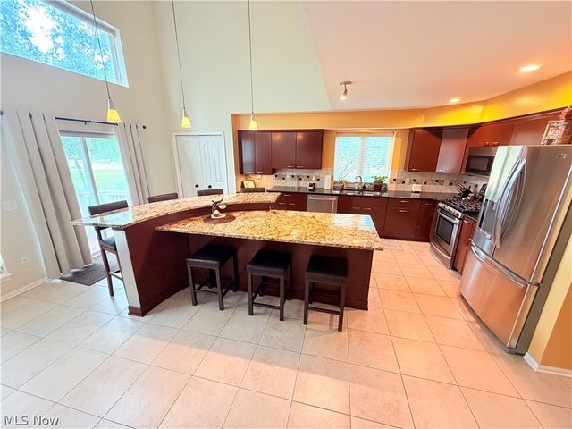 3676 Truxton Place, Avon, OH 44011