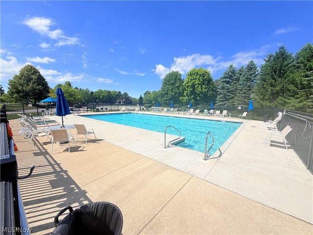 3676 Truxton Place, Avon, OH 44011