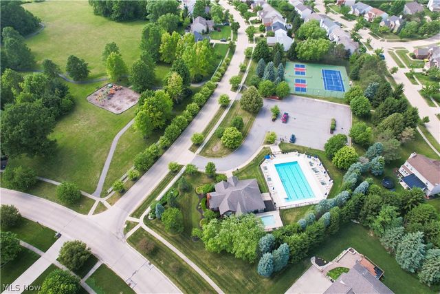 3676 Truxton Place, Avon, OH 44011