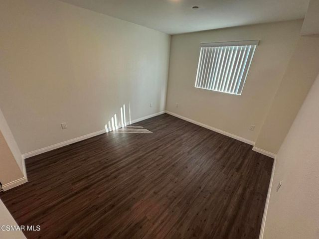 1850 Buyers Street 205, Simi Valley, CA 93063