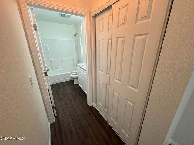 1850 Buyers Street 205, Simi Valley, CA 93063