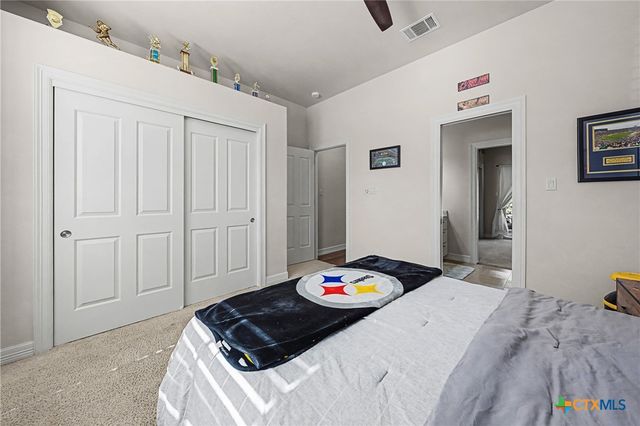 2204 Deerfield Drive, Temple, TX 76502