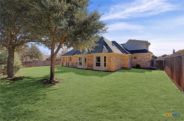 2204 Deerfield Drive, Temple, TX 76502