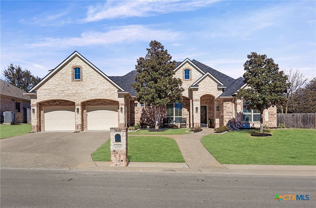 2204 Deerfield Drive, Temple, TX 76502