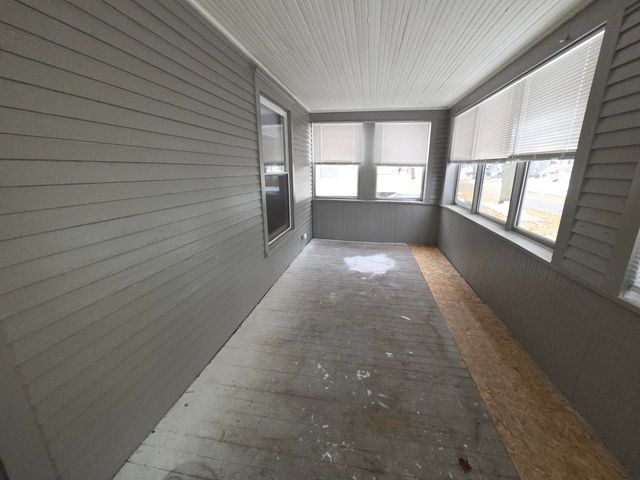 519 Seymour Avenue, Jackson City, MI 49202