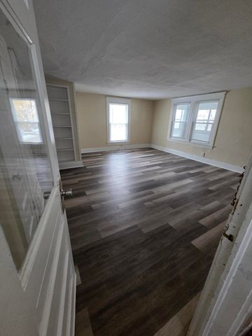 519 Seymour Avenue, Jackson City, MI 49202