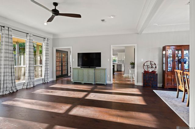 19110 S Trent Jones Dr, Baton Rouge, LA 70810